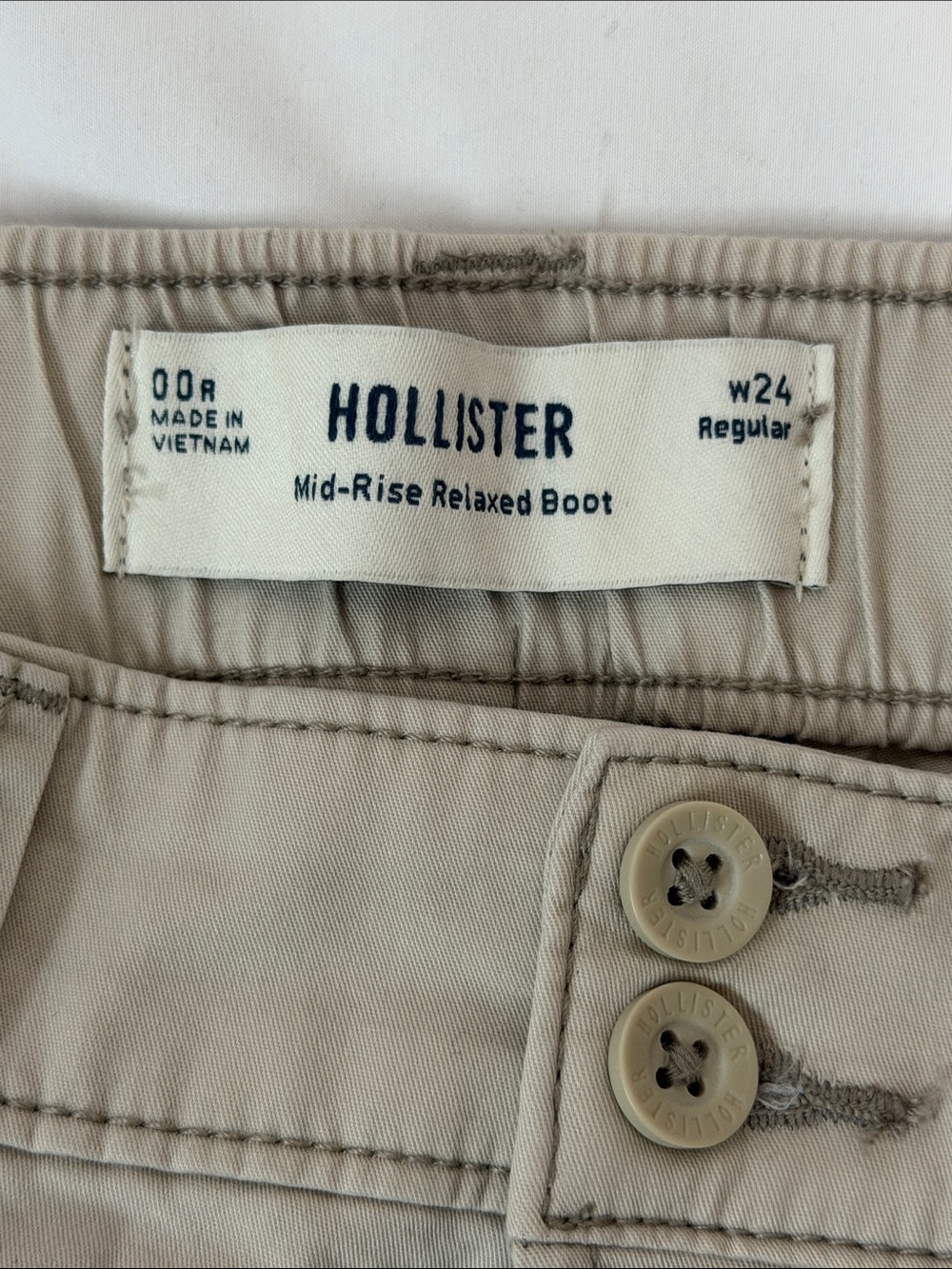 Hollister mid rise relaxed cargo boot pants - Picture 4 of 7